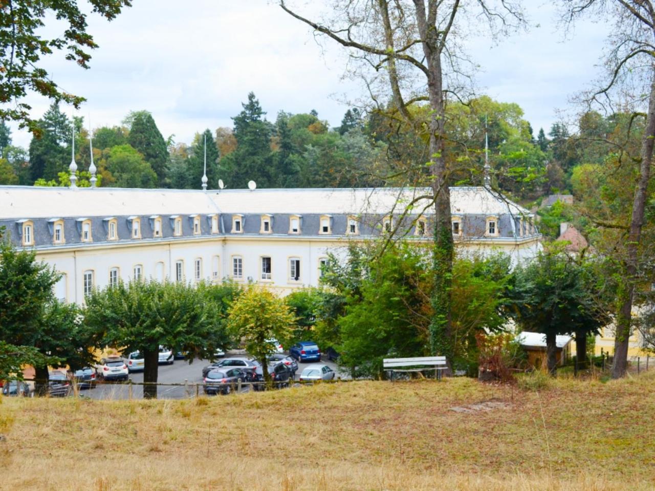 Grand Hotel De Bourbon-Lancy - Spa Et Restaurant - Logis Екстер'єр фото